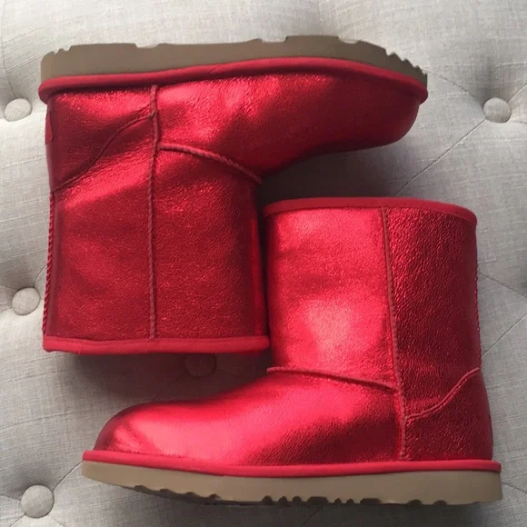 UGG Classic Samba Red Metallic Boots Sz 5 US & 6 US Youth size